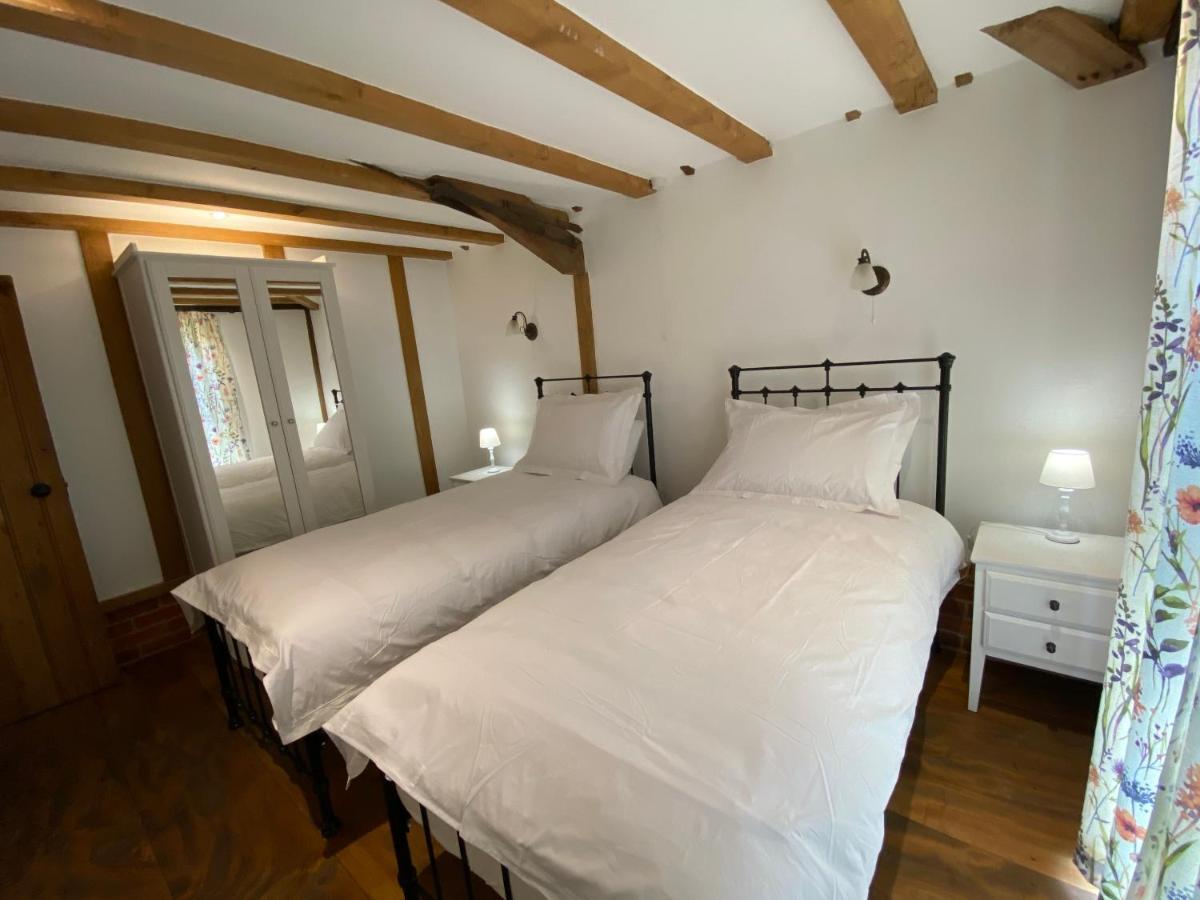 Brundish Suffolk Barn 2 Bed Idyllic 6 Acres Villa Wilby  Buitenkant foto